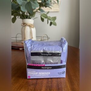 NEW!! 2 Pack Night Calming Makeup Remover Wipes